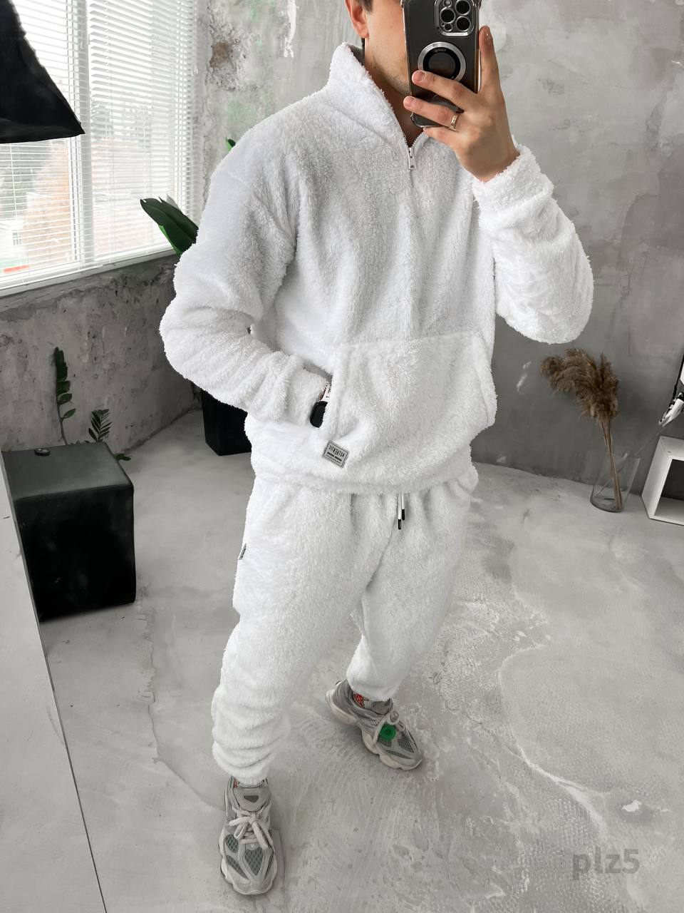 Чоловічий Білий Костюм Плюшевий - М'який Teddy Оверсайз (КОФТА на Блискавці + ШТАНИ)