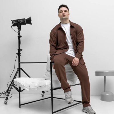 Чоловічий Коричневий Костюм Трикотаж Вафля Вільного Крою на Кнопках (Сорочка + Штани)