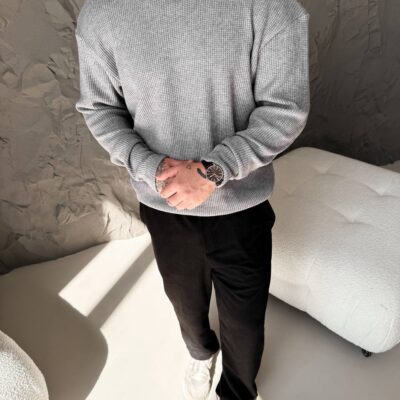 Чоловічий Базовий В'язаний Темно-Сірий Светр Вільного Крою з Круглим Вирізом