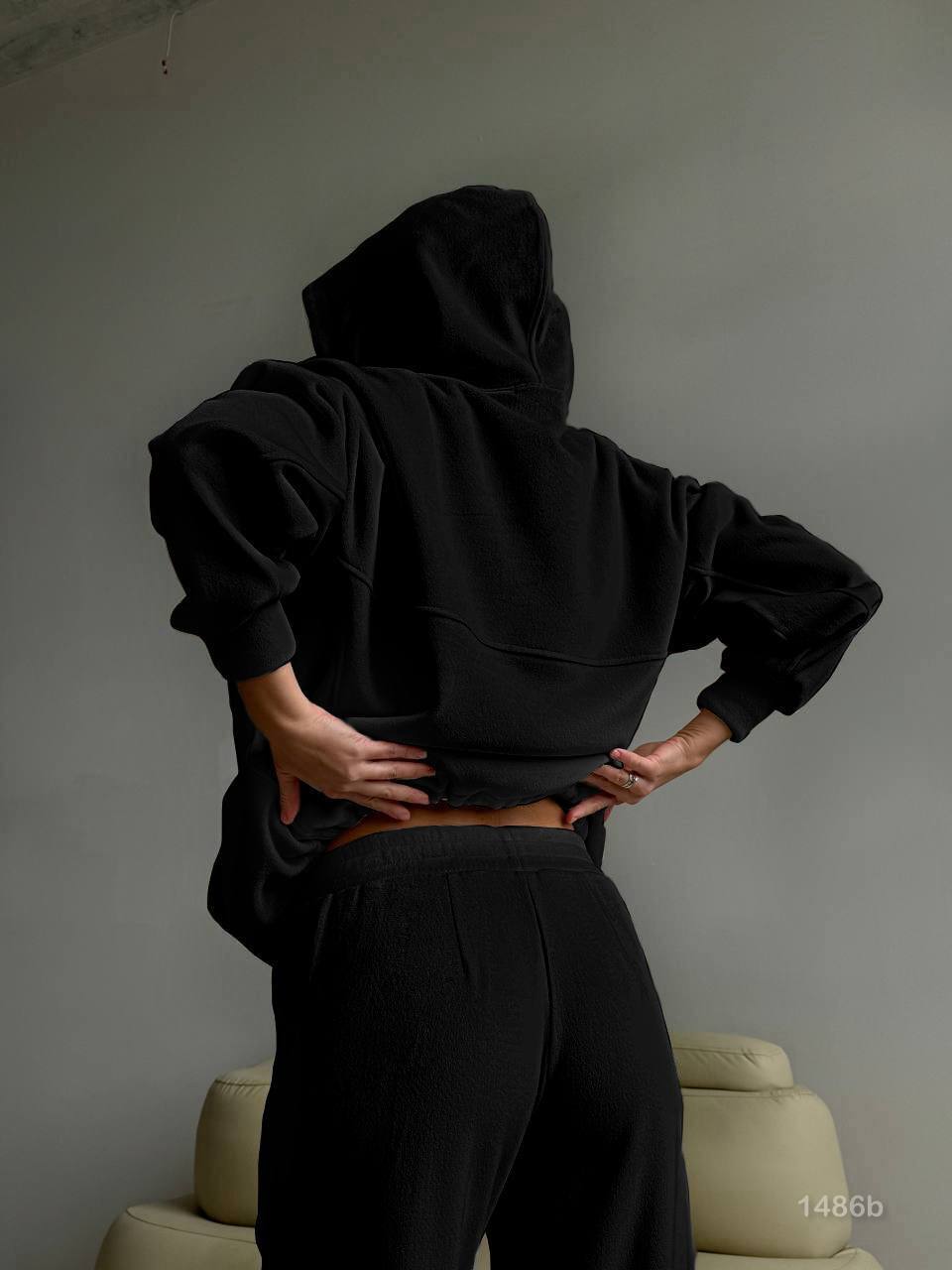 Жіночий Теплий Чорний Костюм Вільного Крою (Толстовка + Штани)