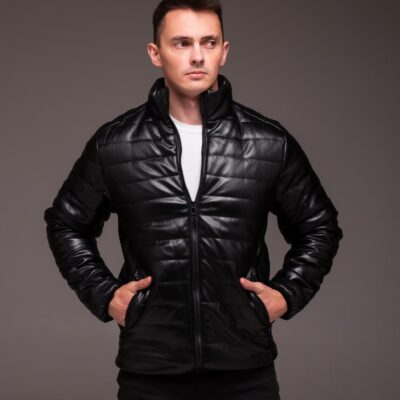 Чоловіча Демісезонна Шкіряна Чорна Куртка - Утеплена Стьобана з Високою Горловиною